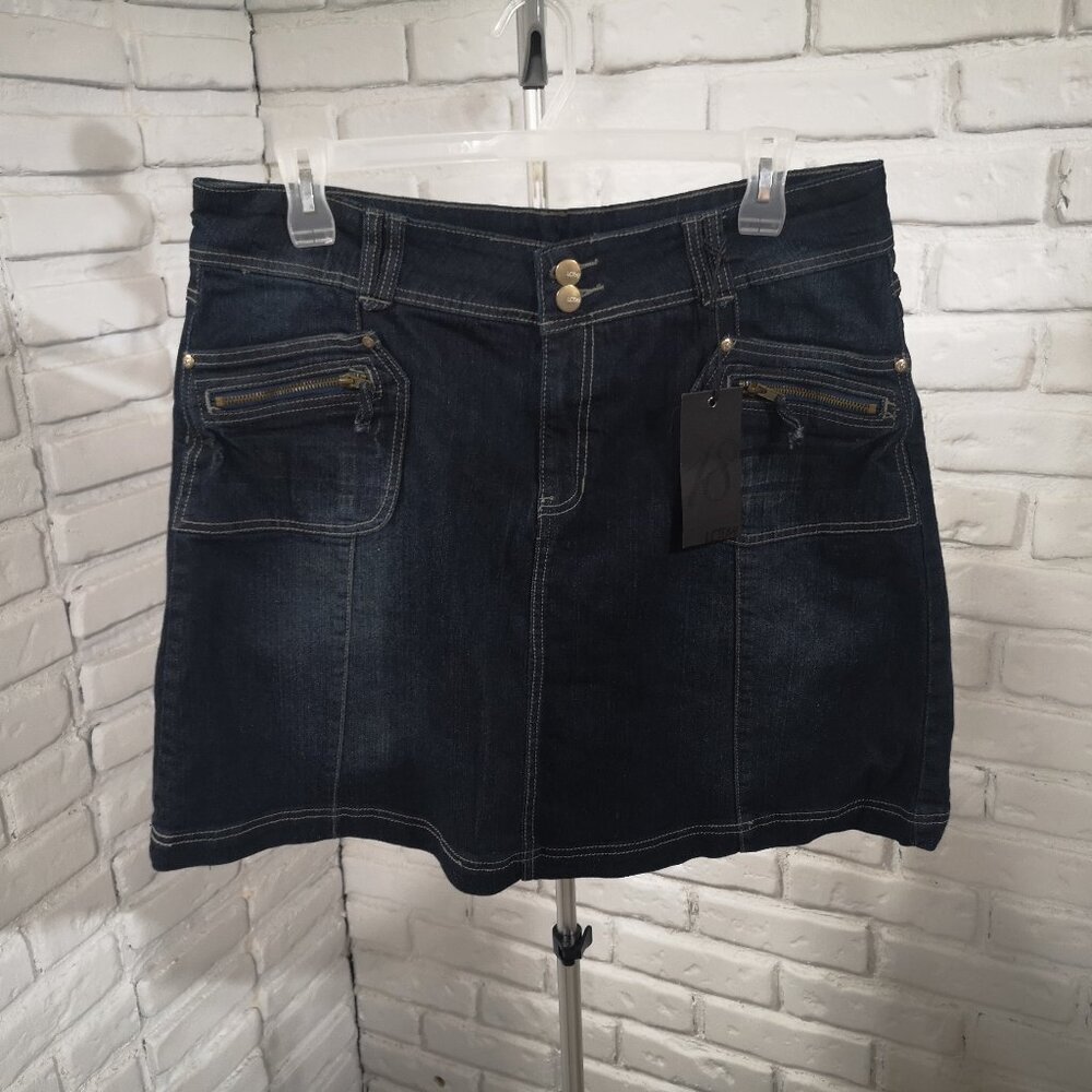 NWT Lot 18 Ladies Size 16 Medium / Dark Wash A-line Denim Skirt